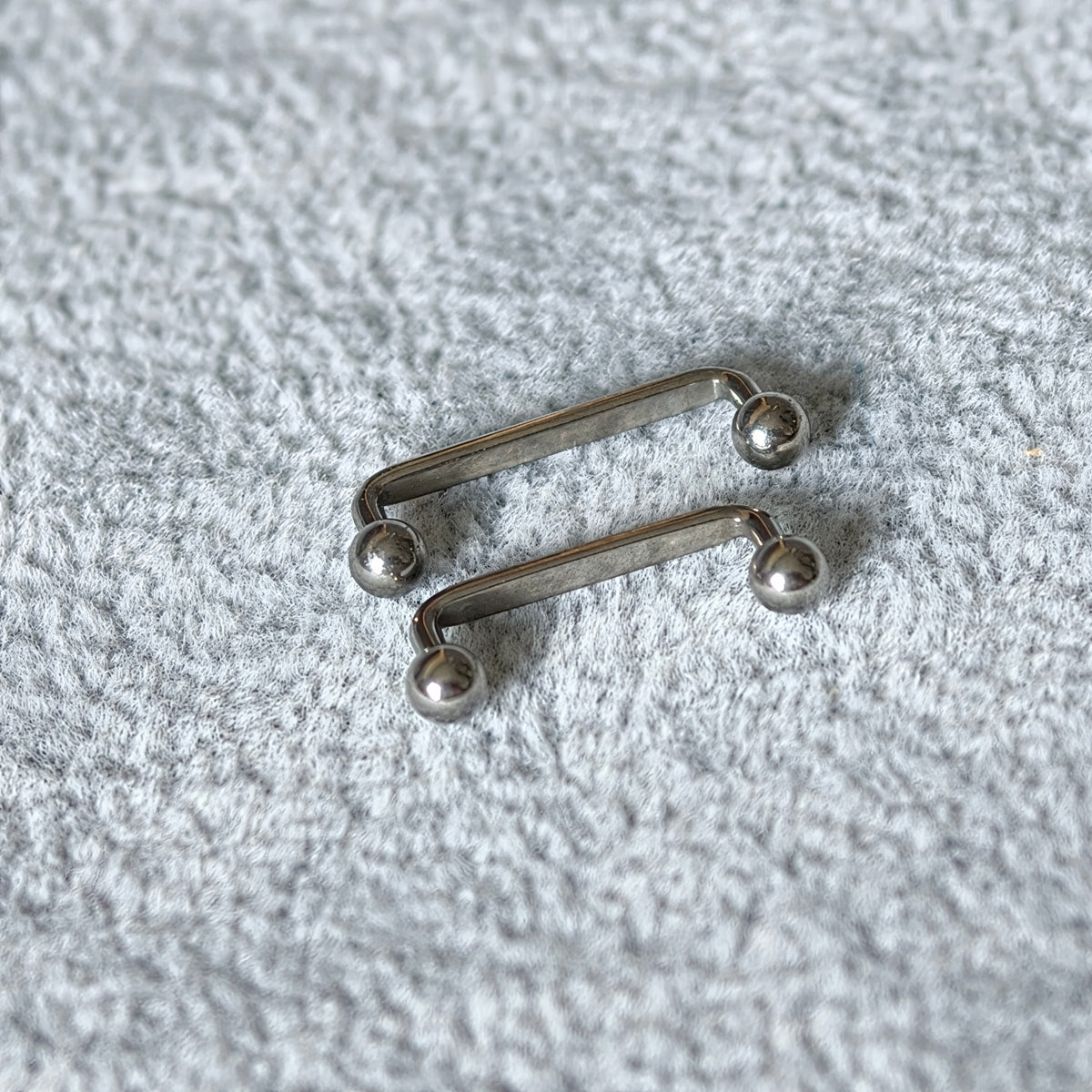 Surface Basic - Titanium G23
