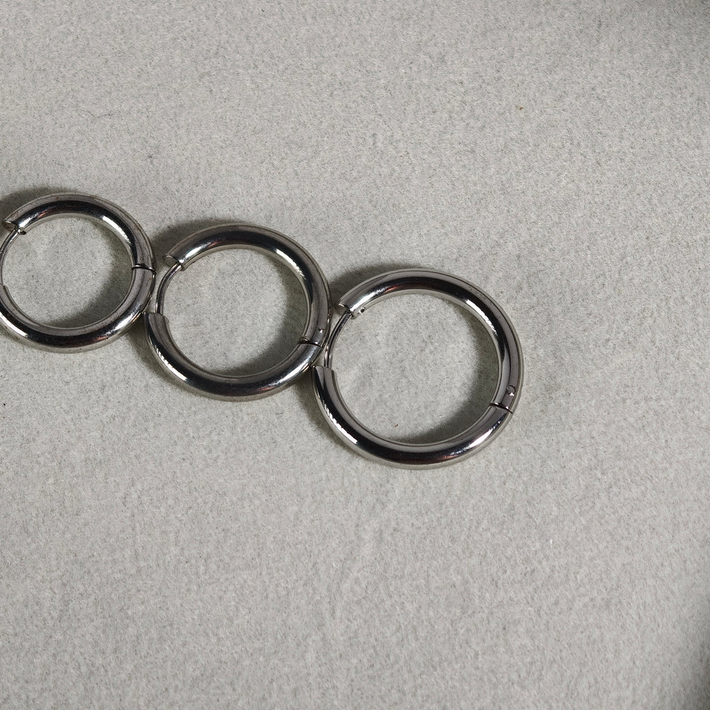 Hoop Clicker - Surgical Stainless Steel 316L