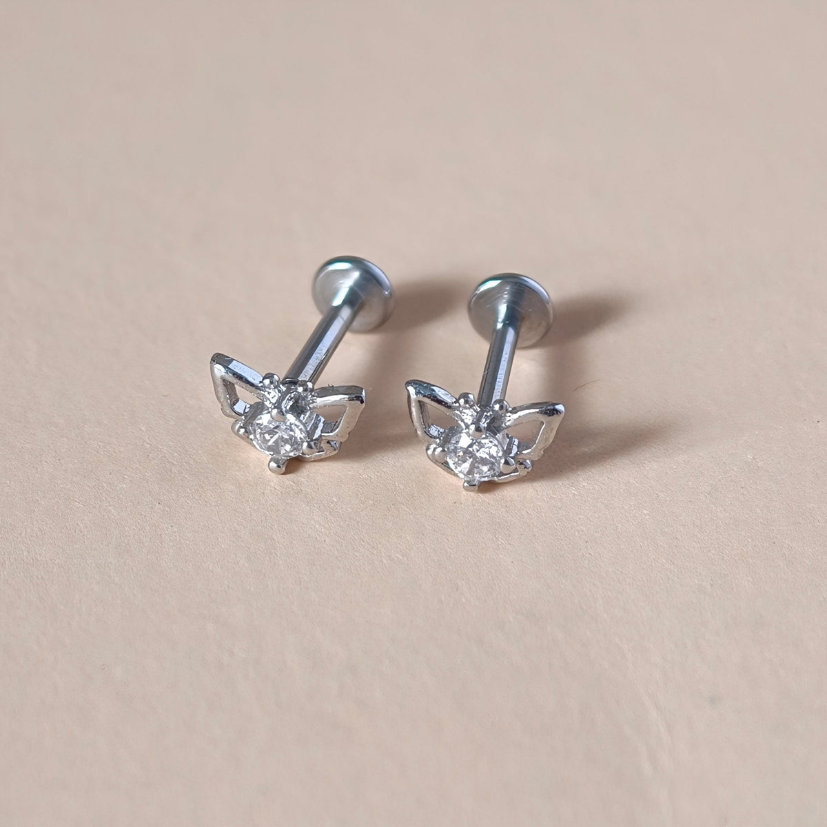 Mariposa Silver Flat Back Labret - Surgical Stainless Steel 316L