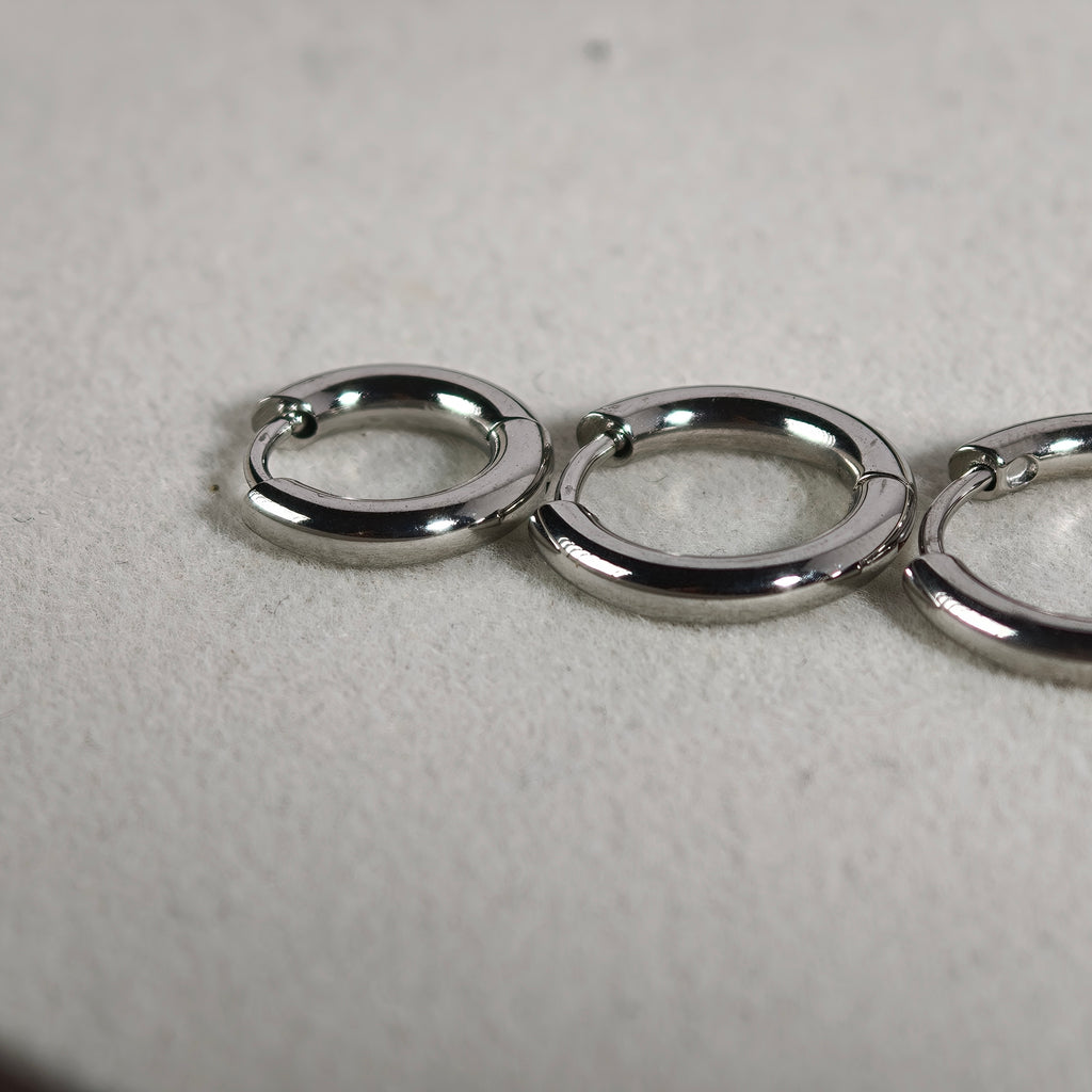 Hoop Clicker - Surgical Stainless Steel 316L