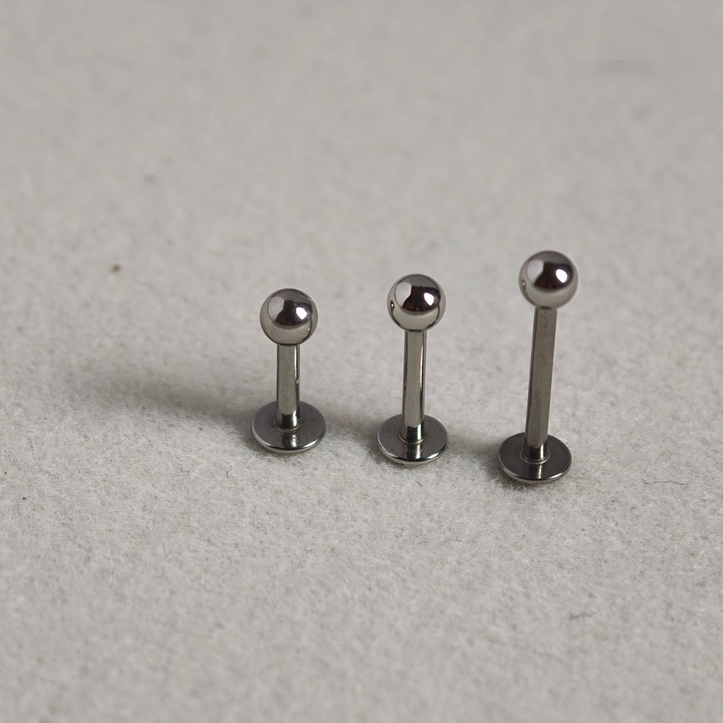 Basic Flat Back Labret - Surgical Stainless Steel 316L