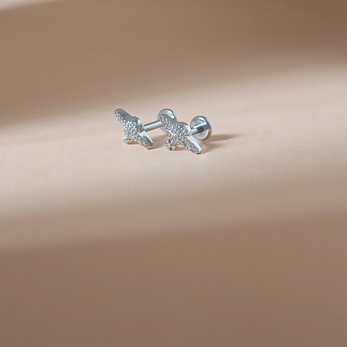 Airplane Flat Back Labret - Surgical Stainless Steel 316L