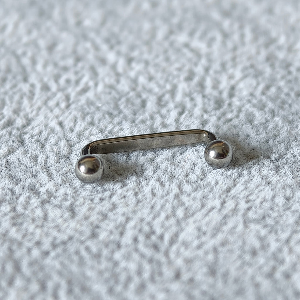 Surface Basic - Titanium G23