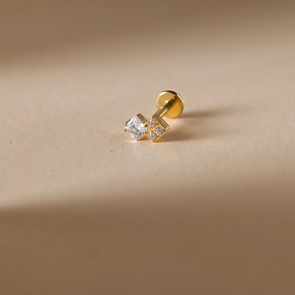 Princess Cluster Flat Back Labret — Implant-Grade Titanium G23
