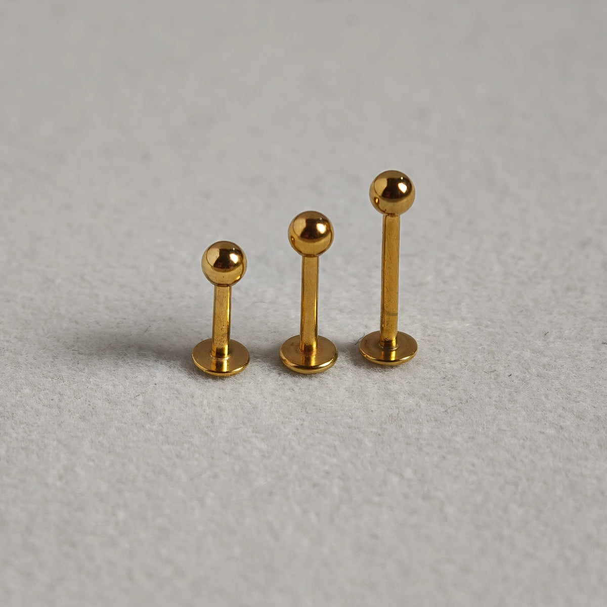 Basic Flat Back Labret - Surgical Stainless Steel 316L
