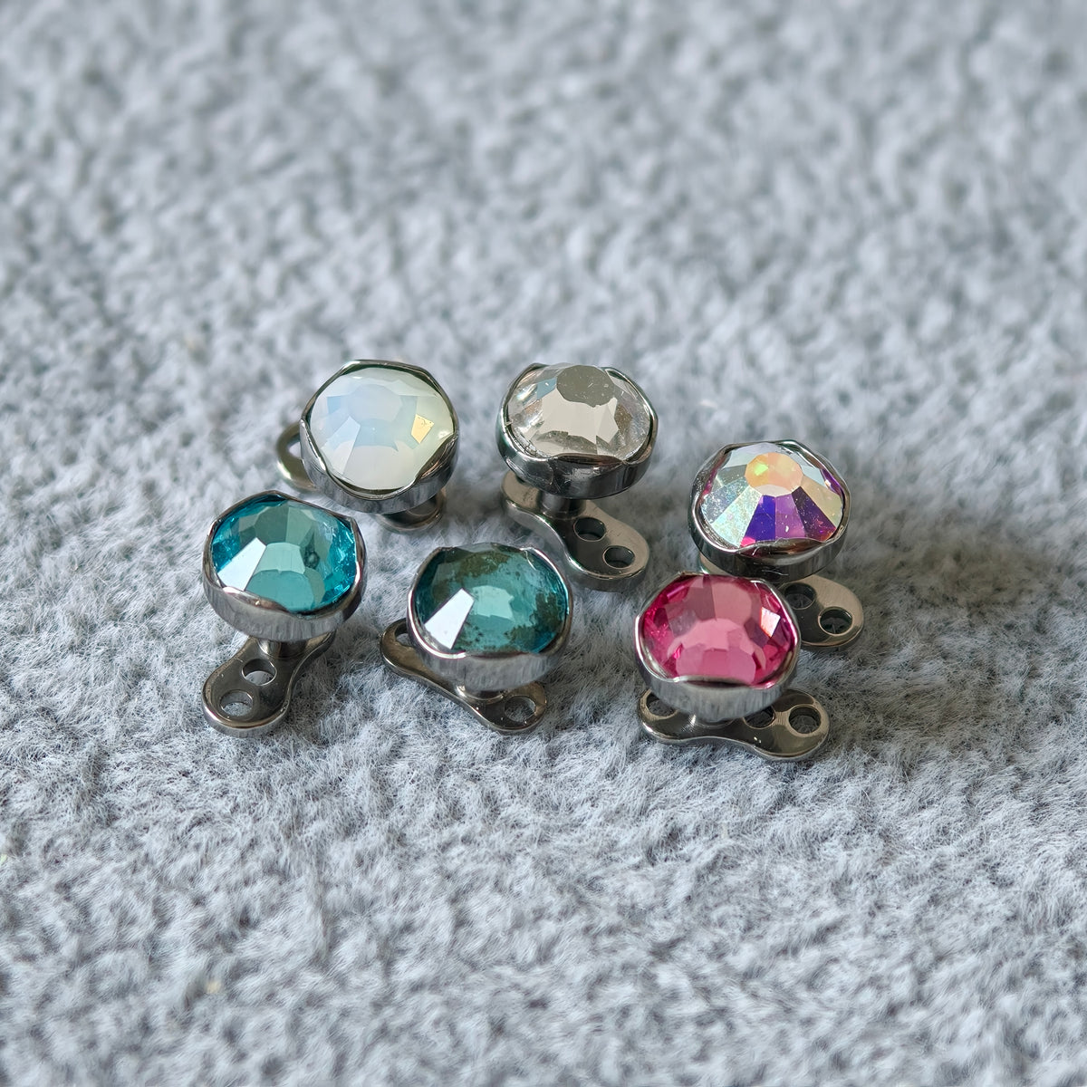 Dermal Diamond - Titanium G23