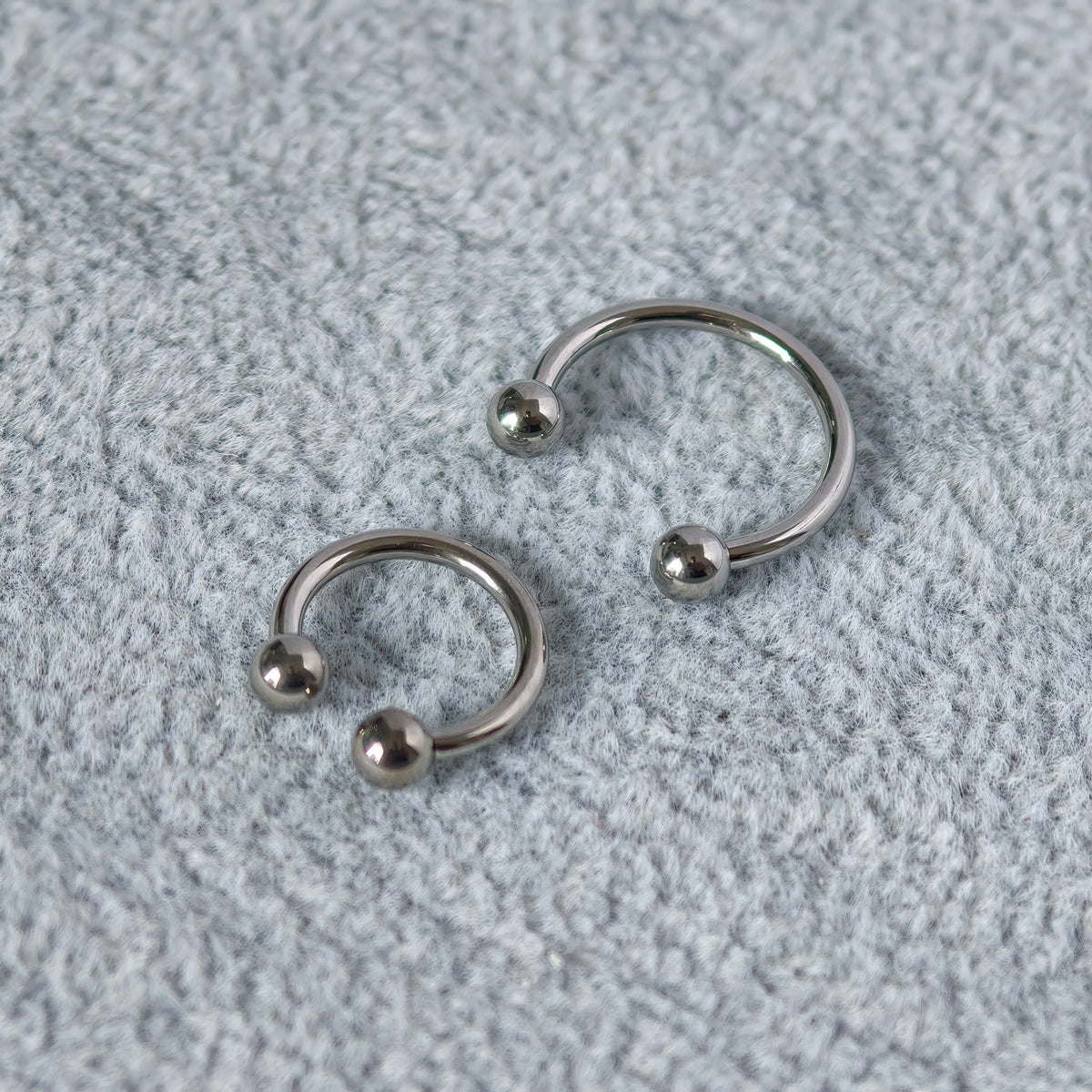 Horse Shoes Titanium G23 Implant grade